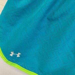 TEAL UNDER ARMOUR HEAT GEAR RUNNING SHORTS XS